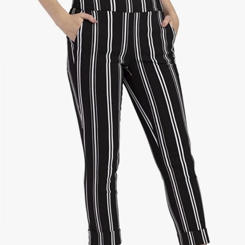 Tribal Black and White Striped cropped Pants Size 14
